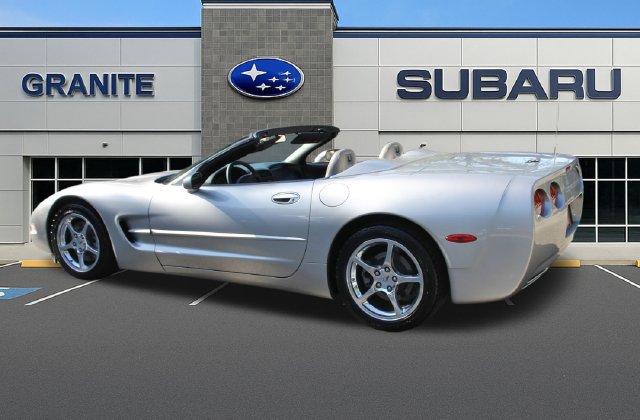 Used 2004 Chevrolet Corvette Convertible w/ Preferred Equipment Group RWD image 7
