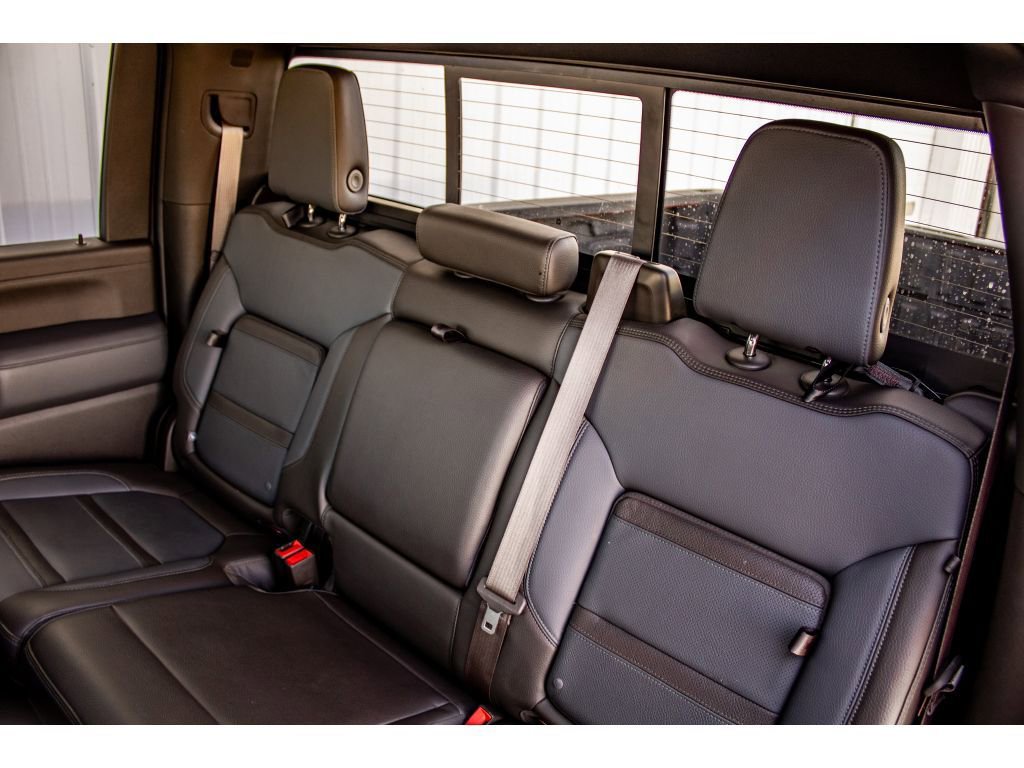 Used 2023 GMC Sierra 3500 Denali image 22