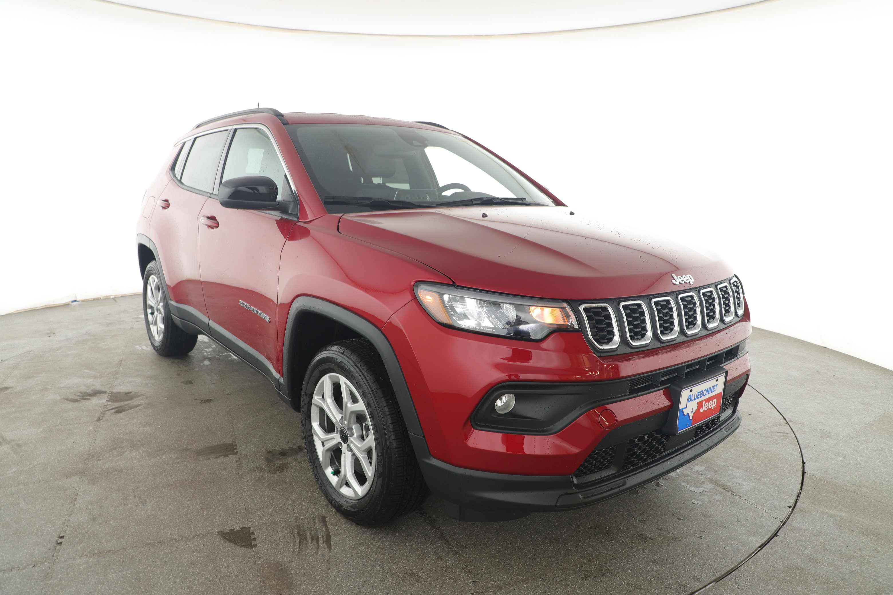 New 2026 Jeep Compass Latitude image 3