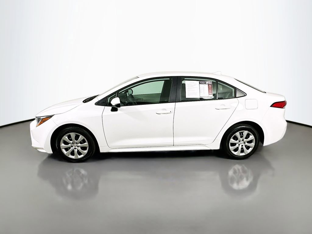 Used 2023 Toyota Corolla LE FWD image 5