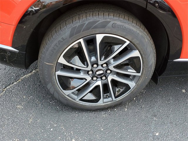 New 2025 Cadillac Optiq Sport 1 image 7