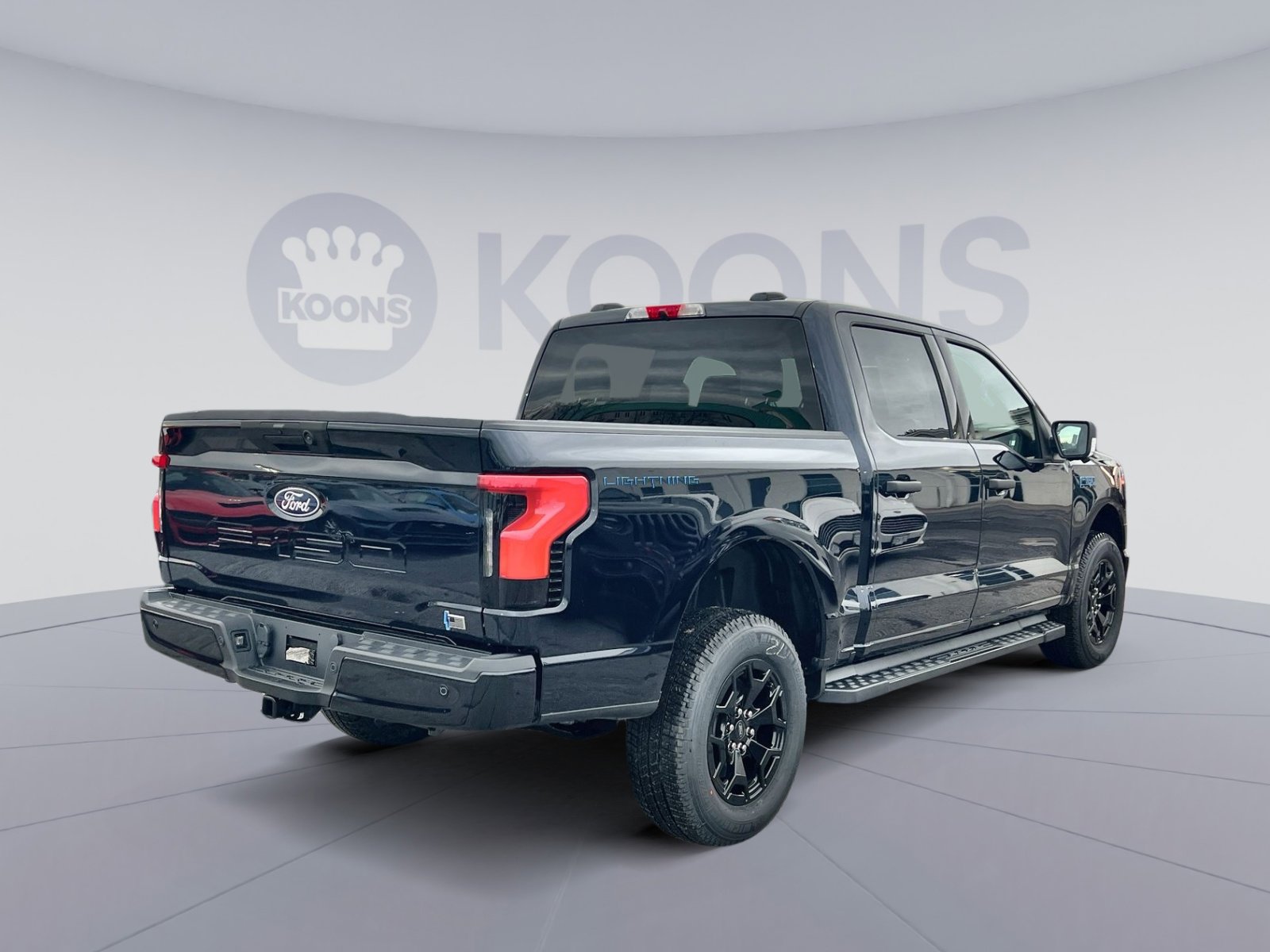 New 2025 Ford F150 Lightning XLT image 7