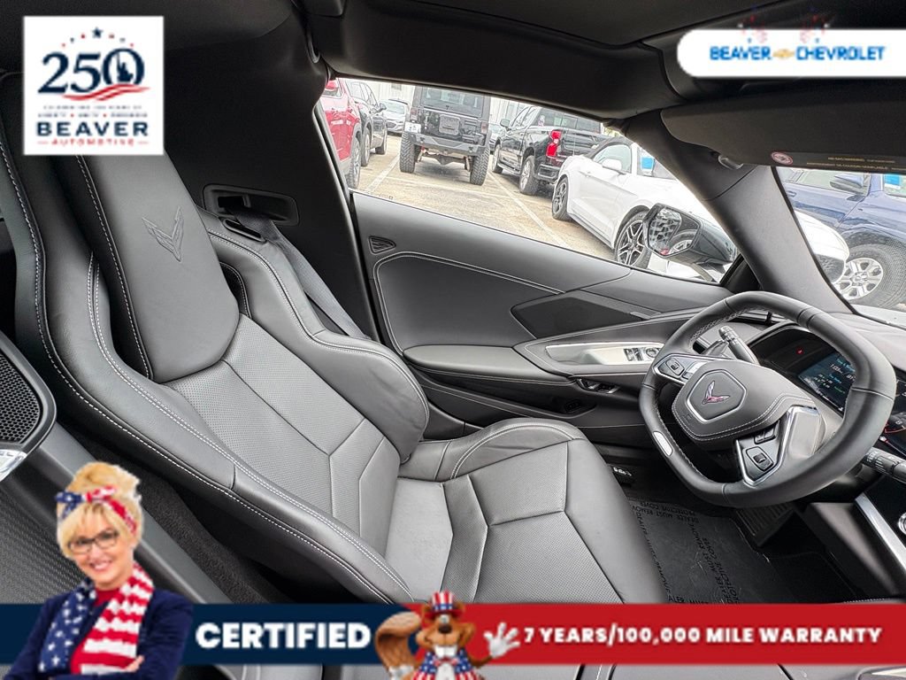 Used 2025 Chevrolet Corvette Z06 RWD image 27