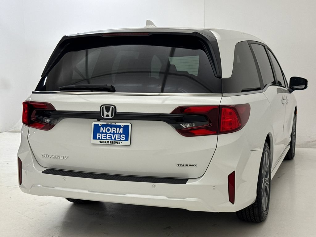 New 2026 Honda Odyssey Touring image 10