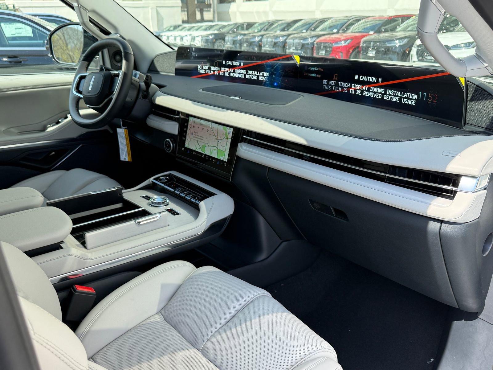 New 2026 Lincoln Navigator L Reserve AWD/4WD image 10
