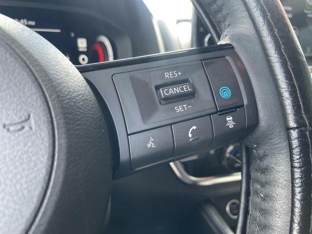 Used 2022 Nissan Rogue Platinum w/ Head-Up Display Package image 22