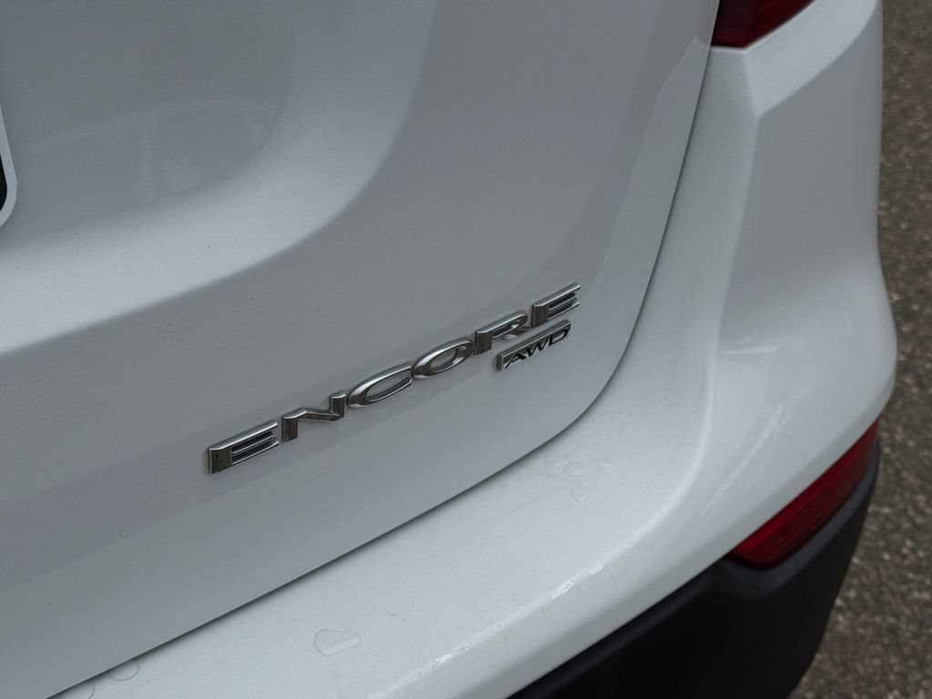 Used 2021 Buick Encore Preferred AWD/4WD image 37