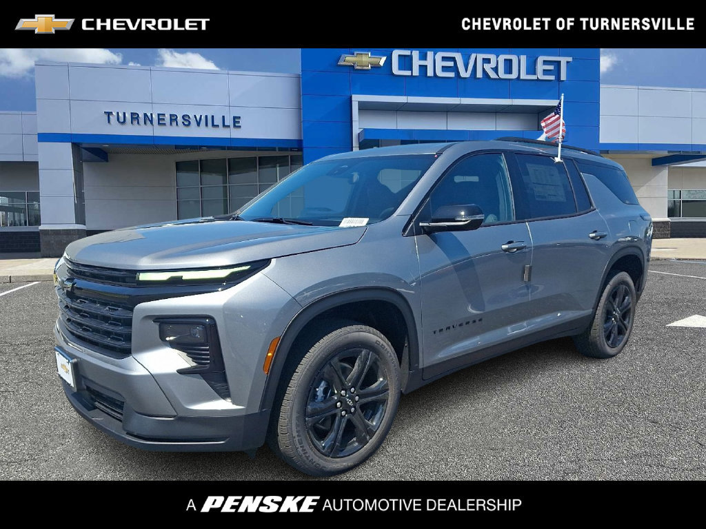 New 2027 Chevrolet Traverse LT w/ Midnight/Sport Edition FWD image 1