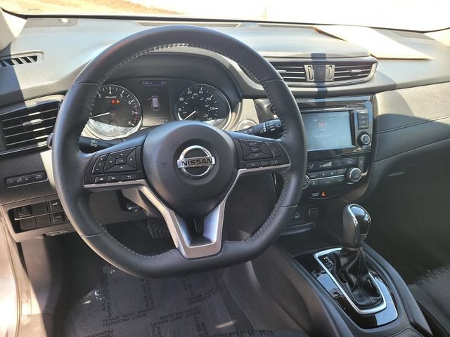 Used 2018 Nissan Rogue SV FWD image 9