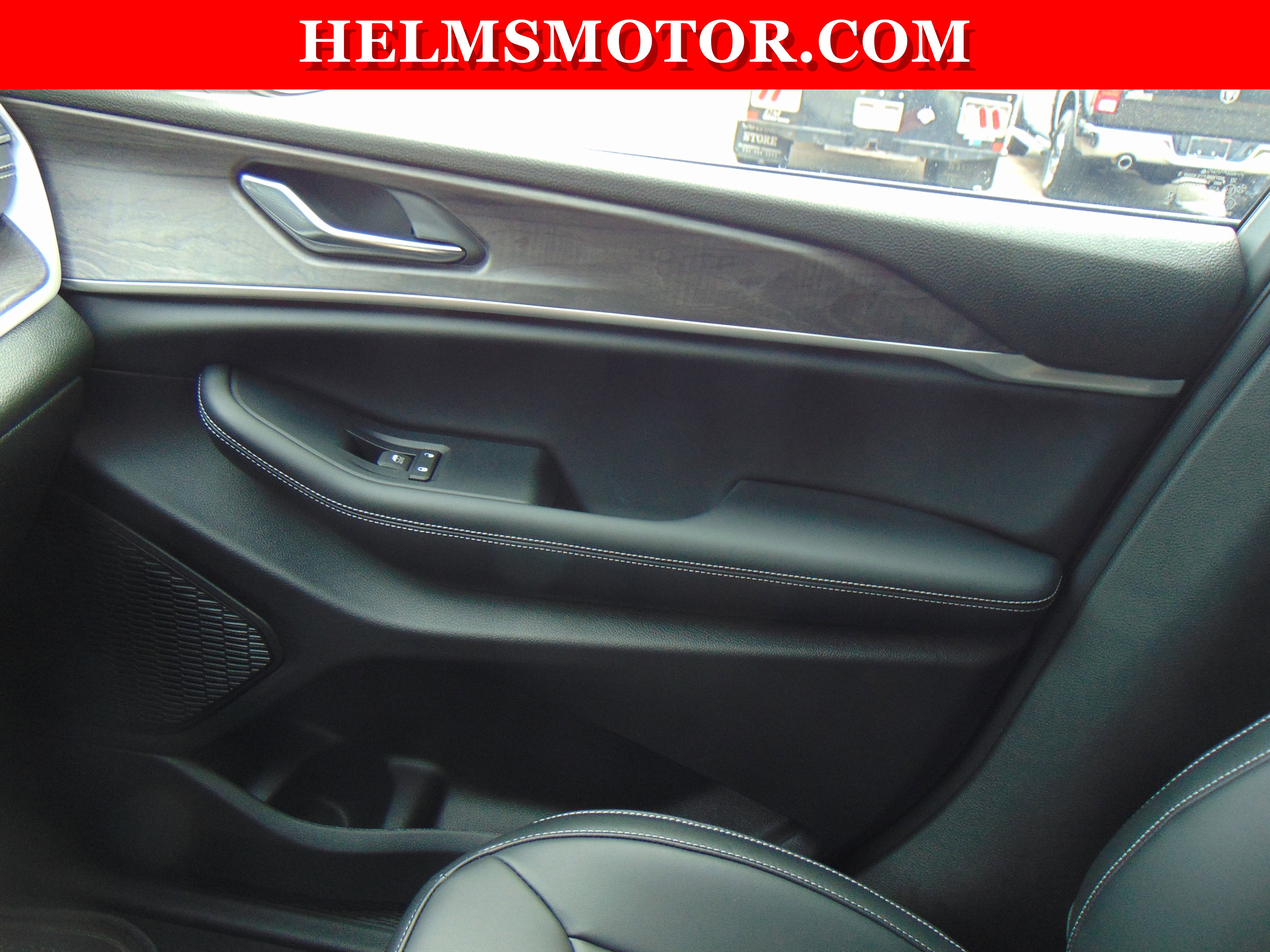 Certified 2024 Jeep Grand Cherokee Limited image 29