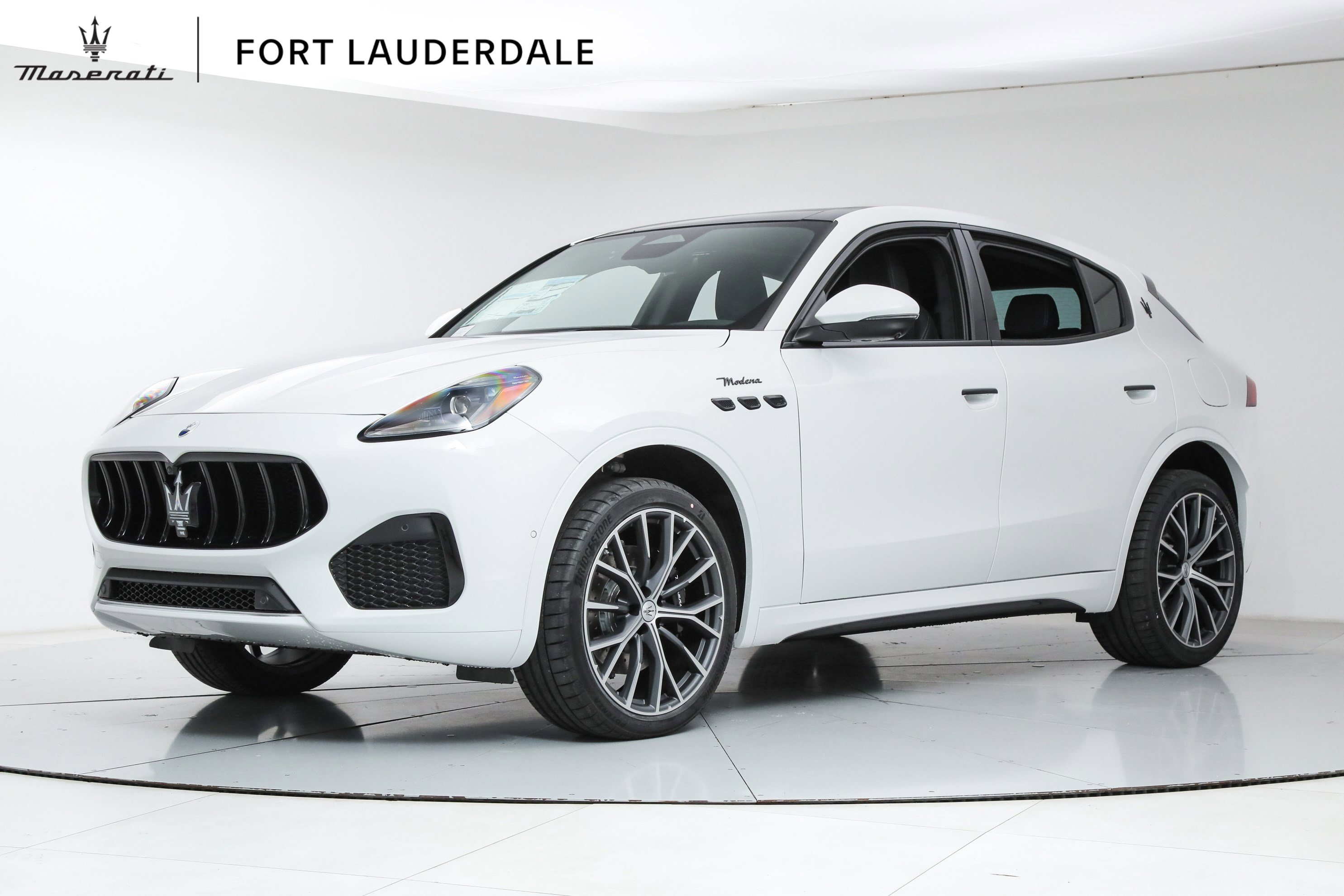 New 2026 Maserati Grecale Modena