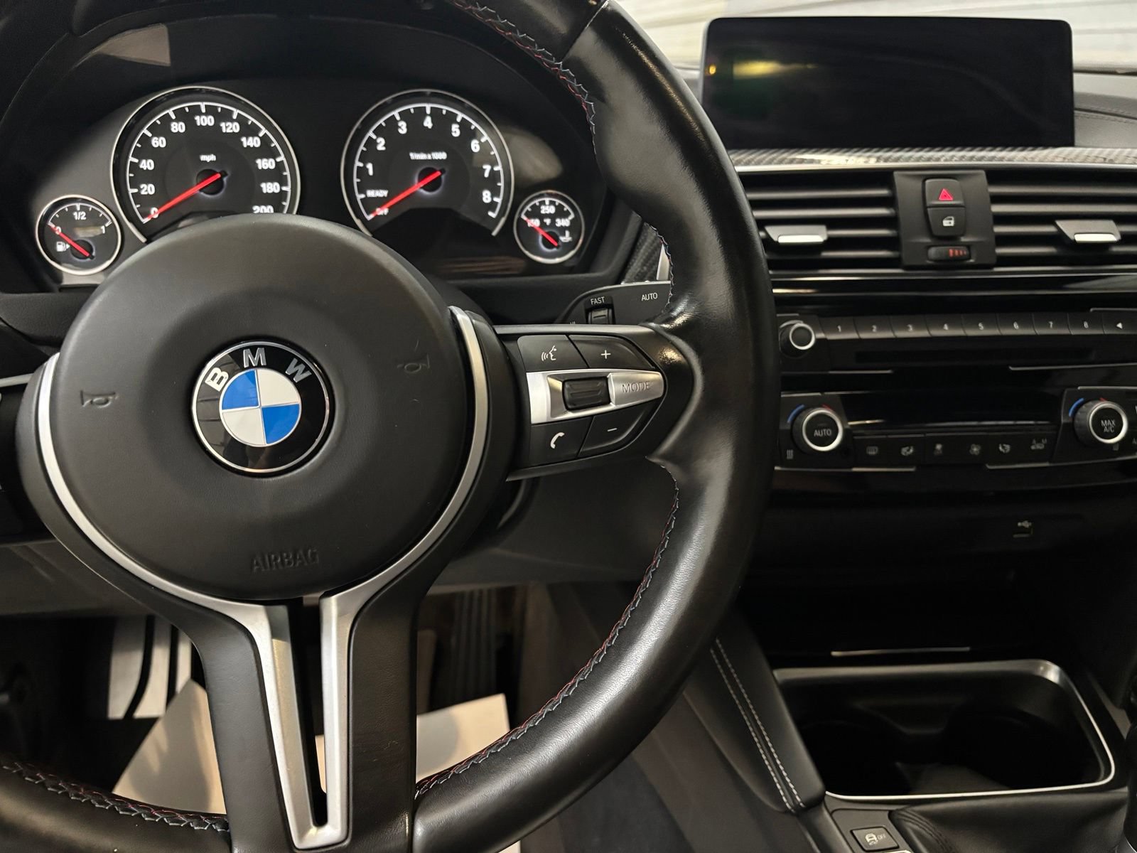 Used 2020 BMW M4 Coupe w/ Competition Package RWD image 15