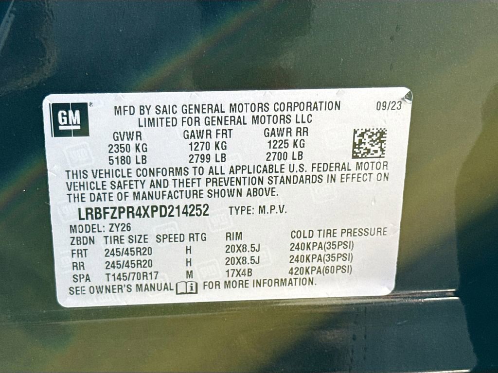 Used 2023 Buick Envision Essence w/ Sport Touring Package image 32