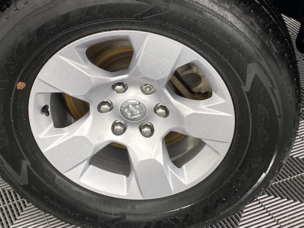 Used 2023 RAM 1500 4x4 Crew Cab image 26