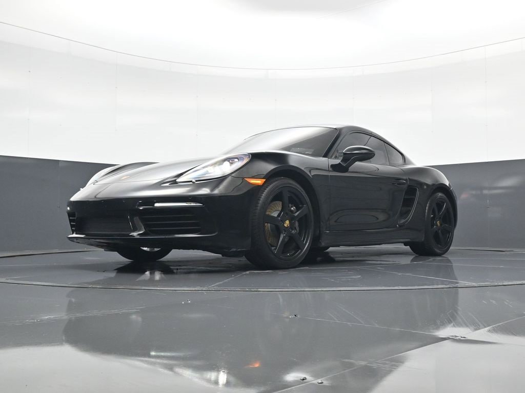 Used 2018 Porsche 718 Cayman image 16