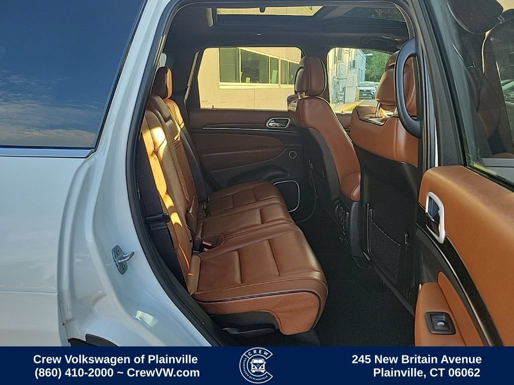 Used 2019 Jeep Grand Cherokee Summit AWD/4WD image 16