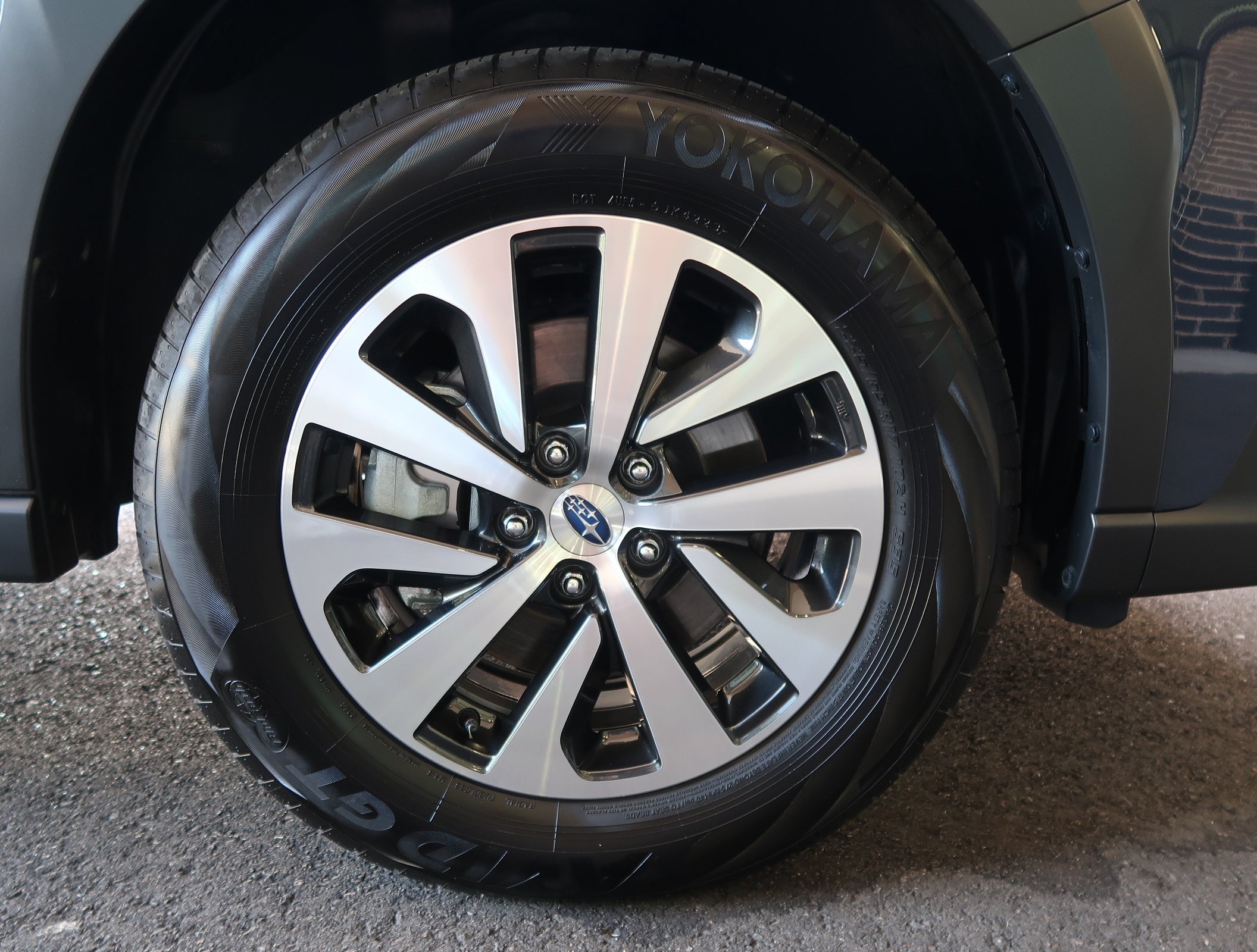 Certified 2024 Subaru Outback Premium AWD/4WD image 43