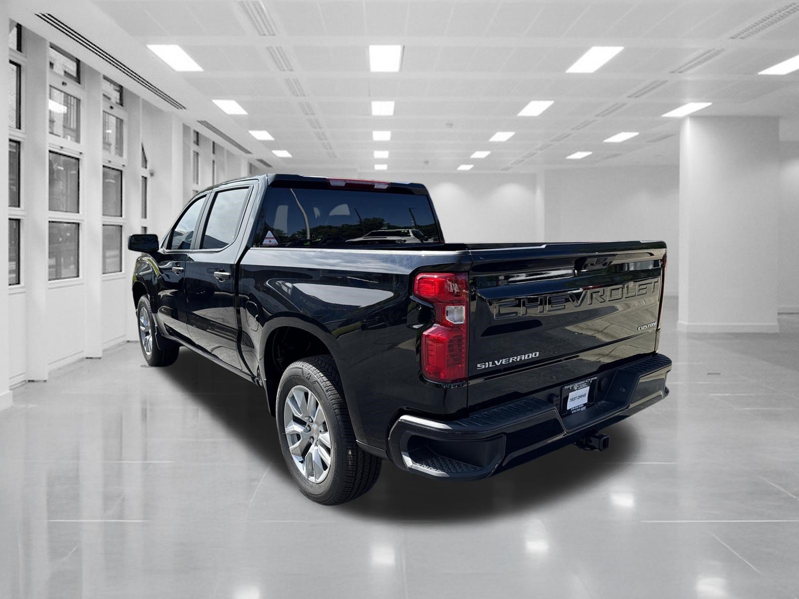 New 2026 Chevrolet Silverado 1500 Custom RWD image 7