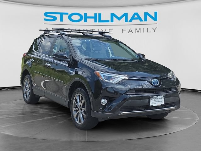 Used 2018 Toyota RAV4 Limited AWD/4WD image 3