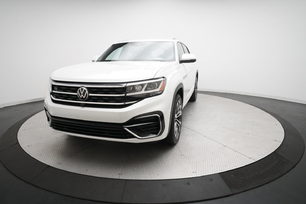 Used 2022 Volkswagen Atlas Cross Sport SEL Premium R-Line AWD/4WD image 12