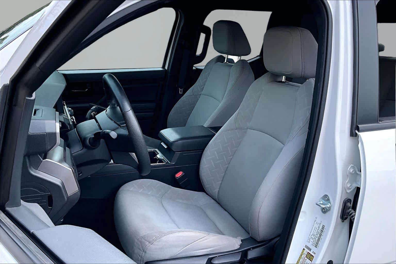Used 2024 Toyota Tacoma SR5 RWD image 8