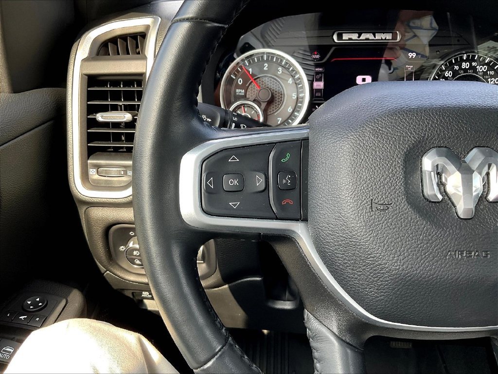 Used 2023 RAM 1500 Big Horn AWD/4WD image 14