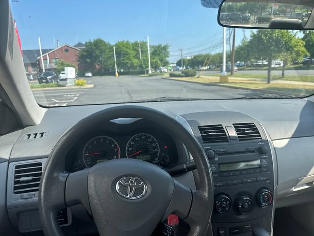 Used 2009 Toyota Corolla FWD image 15