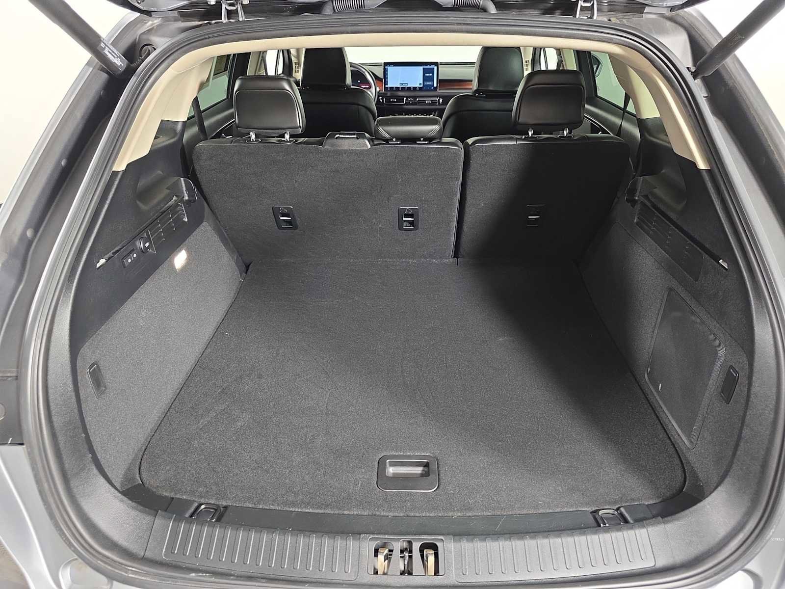 Used 2022 Lincoln Nautilus Reserve image 63