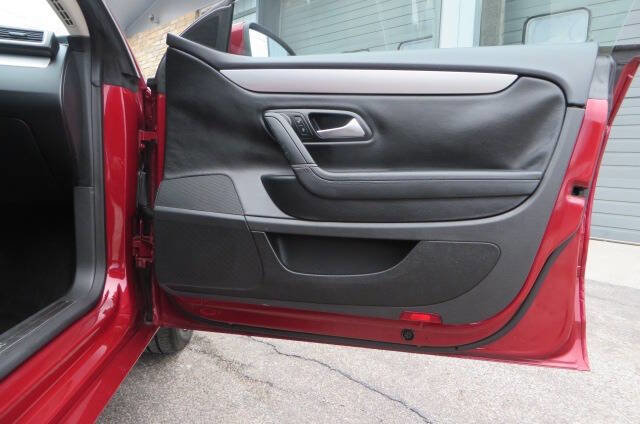 Used 2014 Volkswagen CC Sport image 39