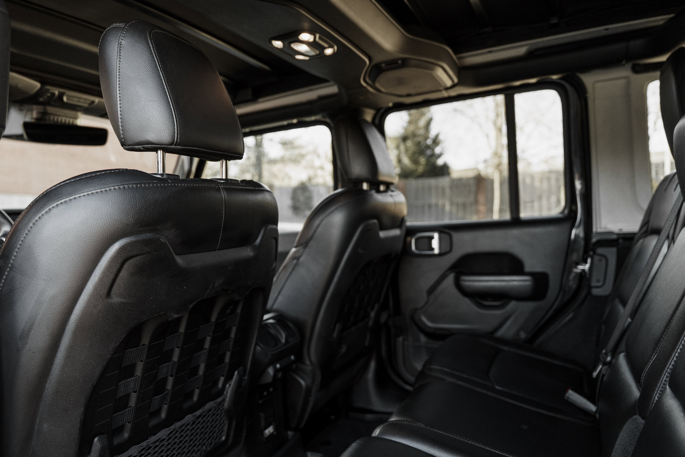 Used 2021 Jeep Wrangler Unlimited Rubicon w/ Xtreme Recon 35" Tire Package image 25