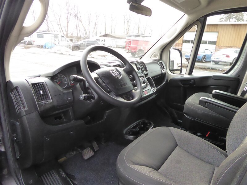 Used 2017 RAM ProMaster 3500 w/ Premium Appearance Group FWD image 15