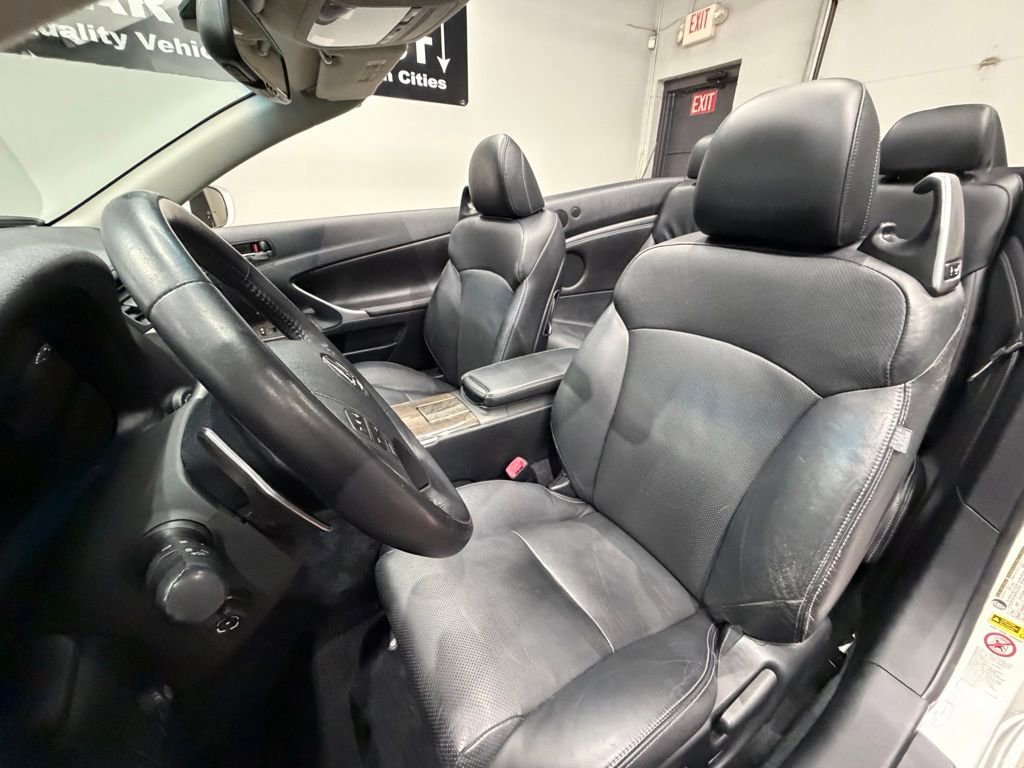 Used 2010 Lexus IS 250C image 21