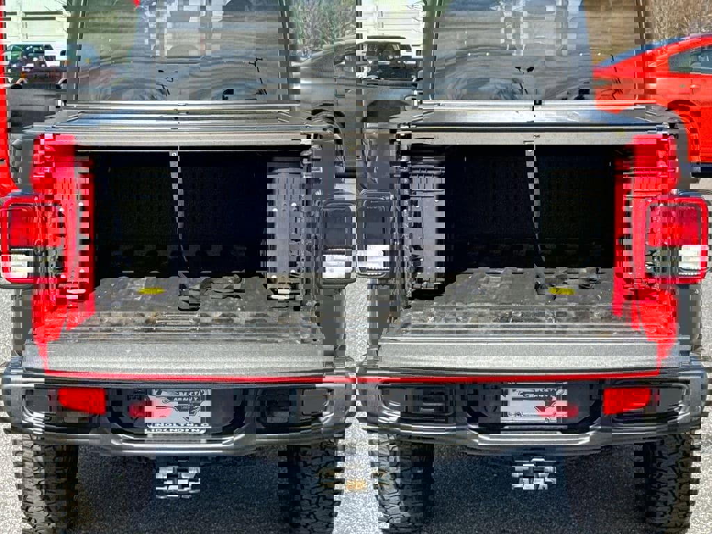 Used 2022 Jeep Gladiator Rubicon w/ Cold Weather Group image 32