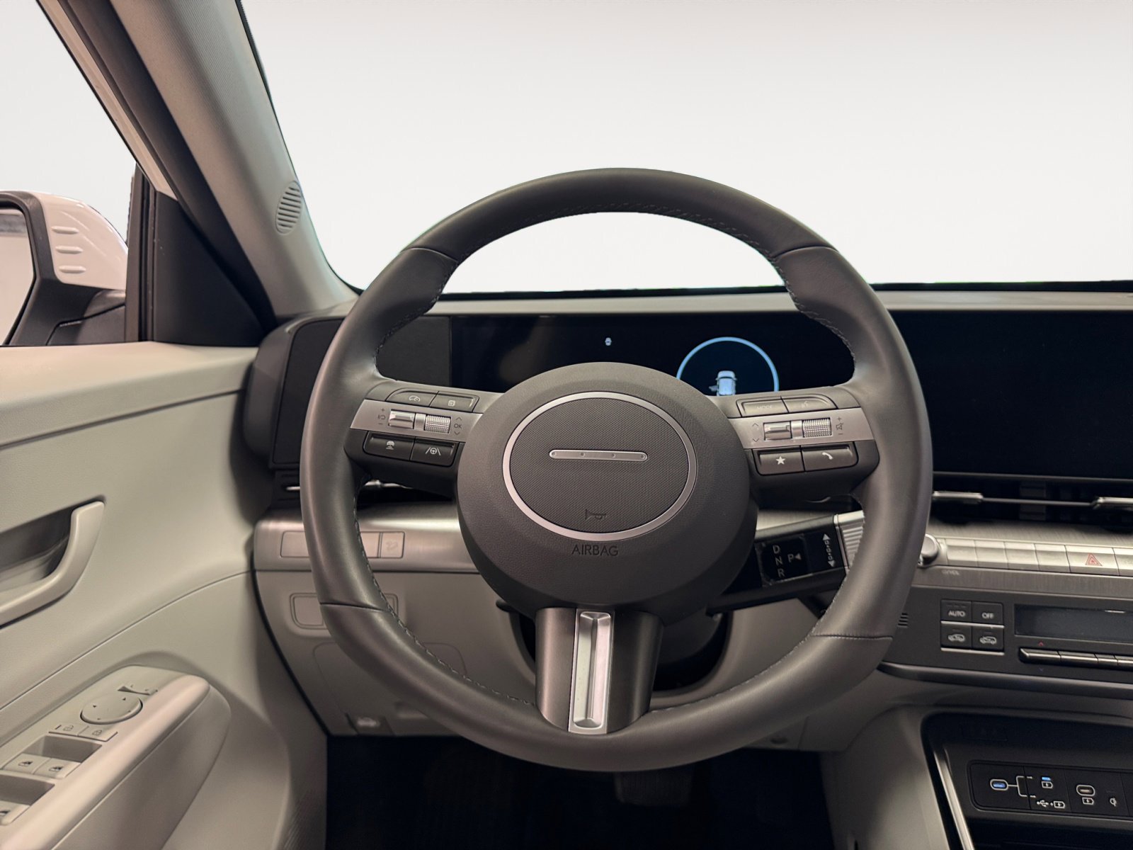 New 2025 Hyundai Kona SEL image 13