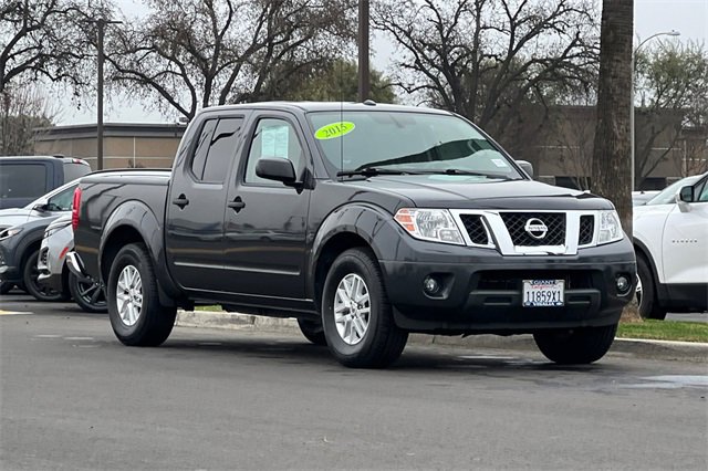 Used 2015 Nissan Frontier SV w/ SV Value Truck Package image 2