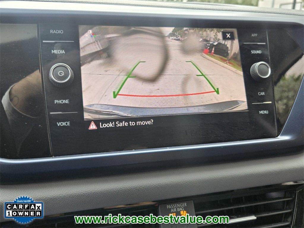 Used 2023 Volkswagen Taos SE image 24