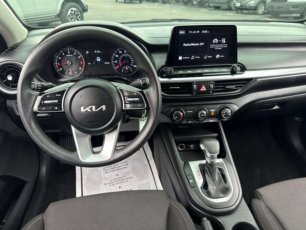 Used 2023 Kia Forte LXS FWD image 9