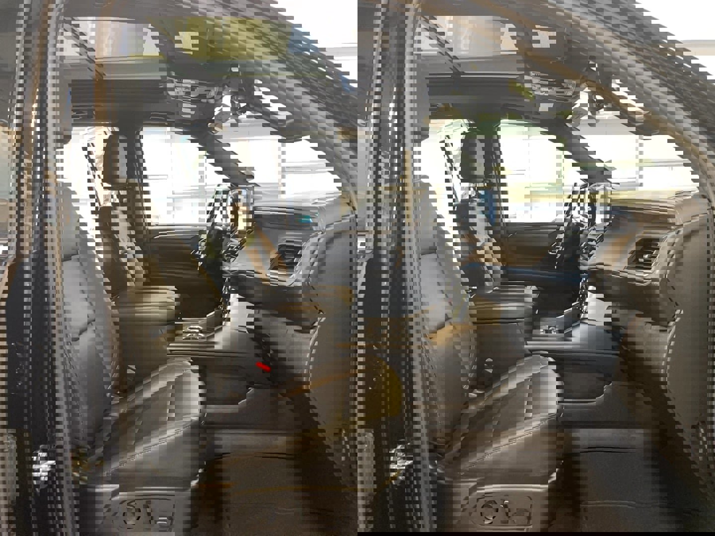 Used 2022 Chevrolet Tahoe LT w/ LT Signature Plus Package image 32