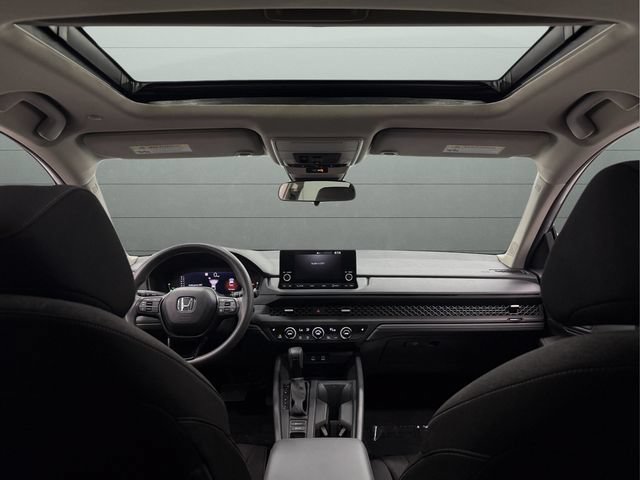 Certified 2025 Honda Accord SE image 20