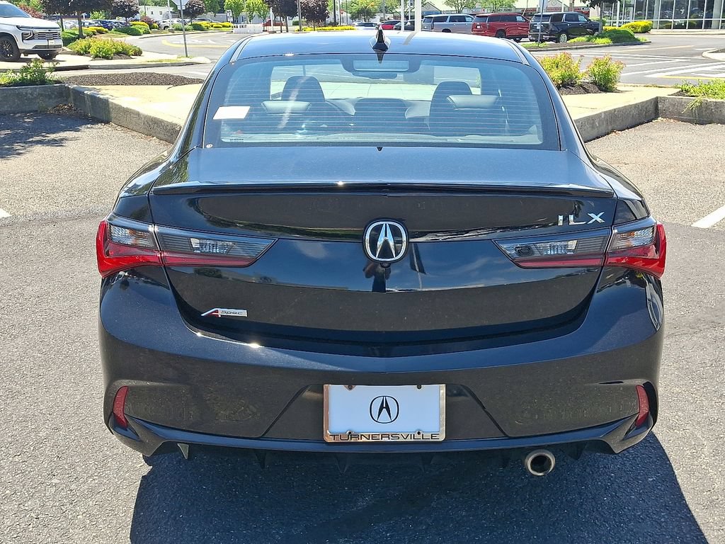 Certified 2022 Acura ILX FWD image 5