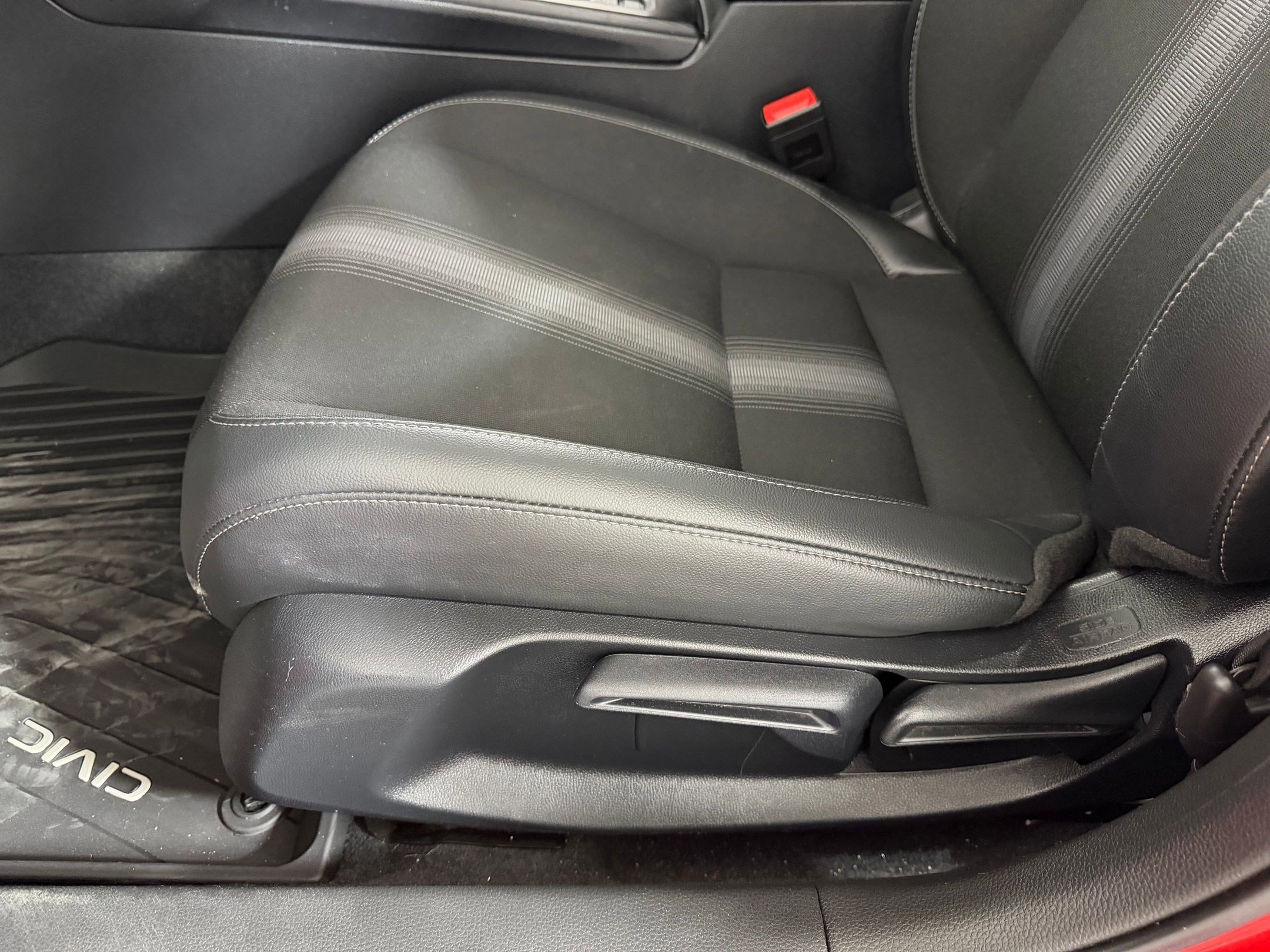 Certified 2024 Honda Civic Sport image 12