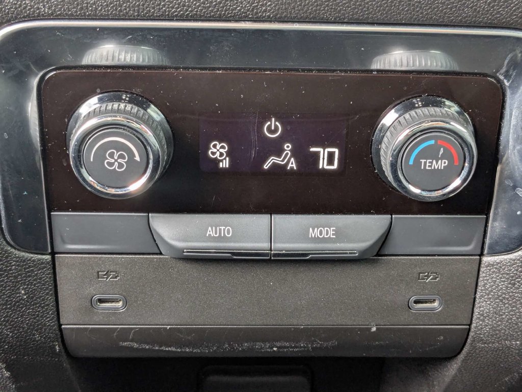 Used 2025 Chevrolet Tahoe LT AWD/4WD image 20