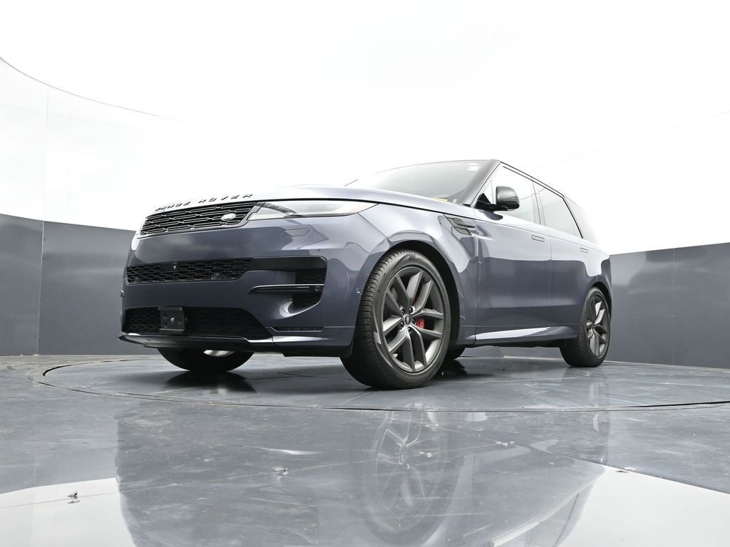 Used 2025 Land Rover Range Rover Sport Dynamic SE AWD/4WD image 46