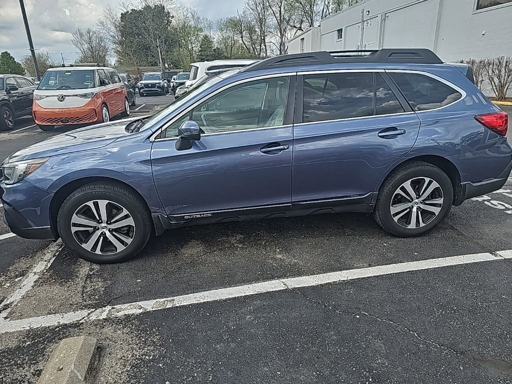 Used 2018 Subaru Outback 2.5i Limited image 5
