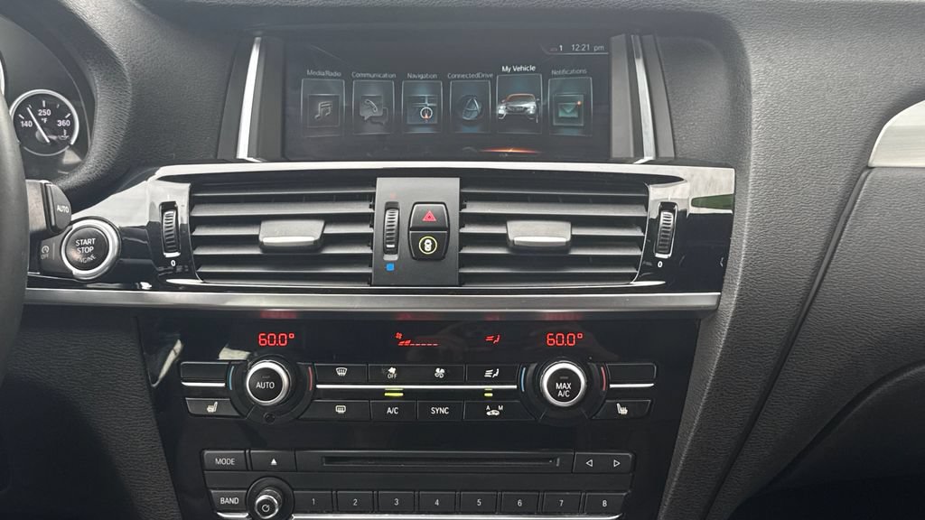 Used 2018 BMW X4 M40i AWD/4WD image 21