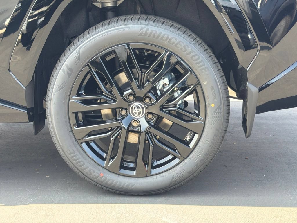 New 2026 Toyota RAV4 XSE AWD/4WD image 18