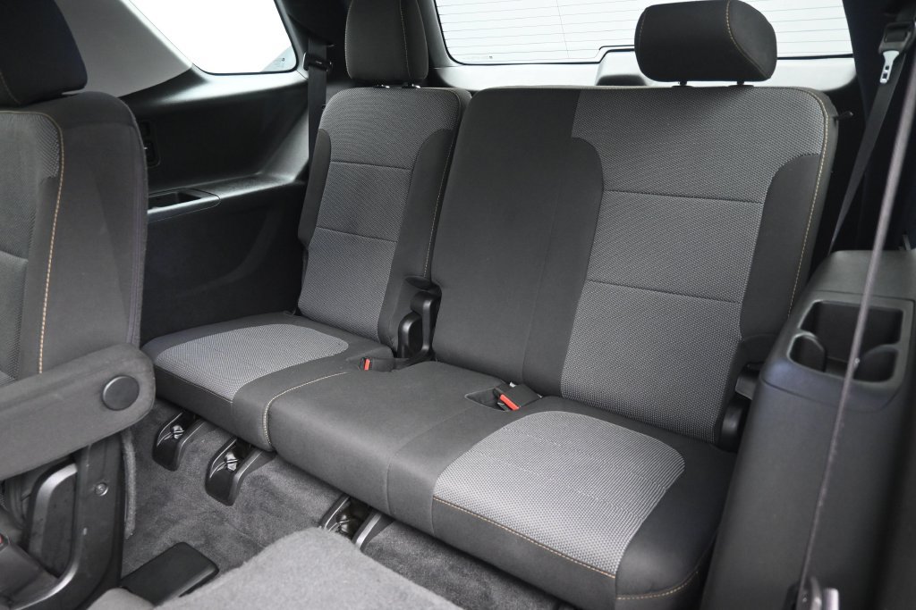Used 2019 Chevrolet Traverse LT FWD image 14