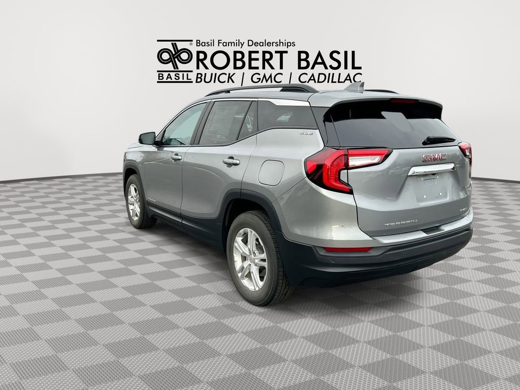 Used 2024 GMC Terrain SLE w/ Driver Convenience Package AWD/4WD image 6