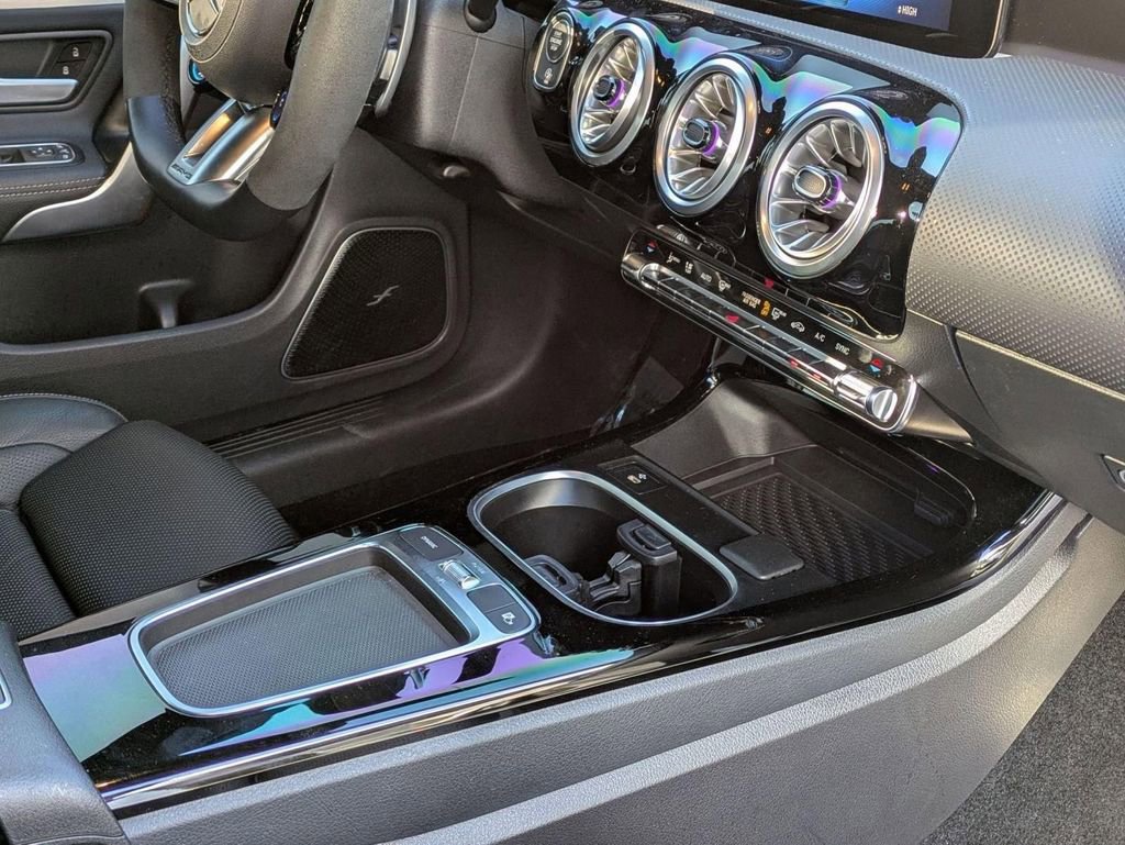 Used 2024 Mercedes-Benz CLA 45 AMG 4MATIC image 22