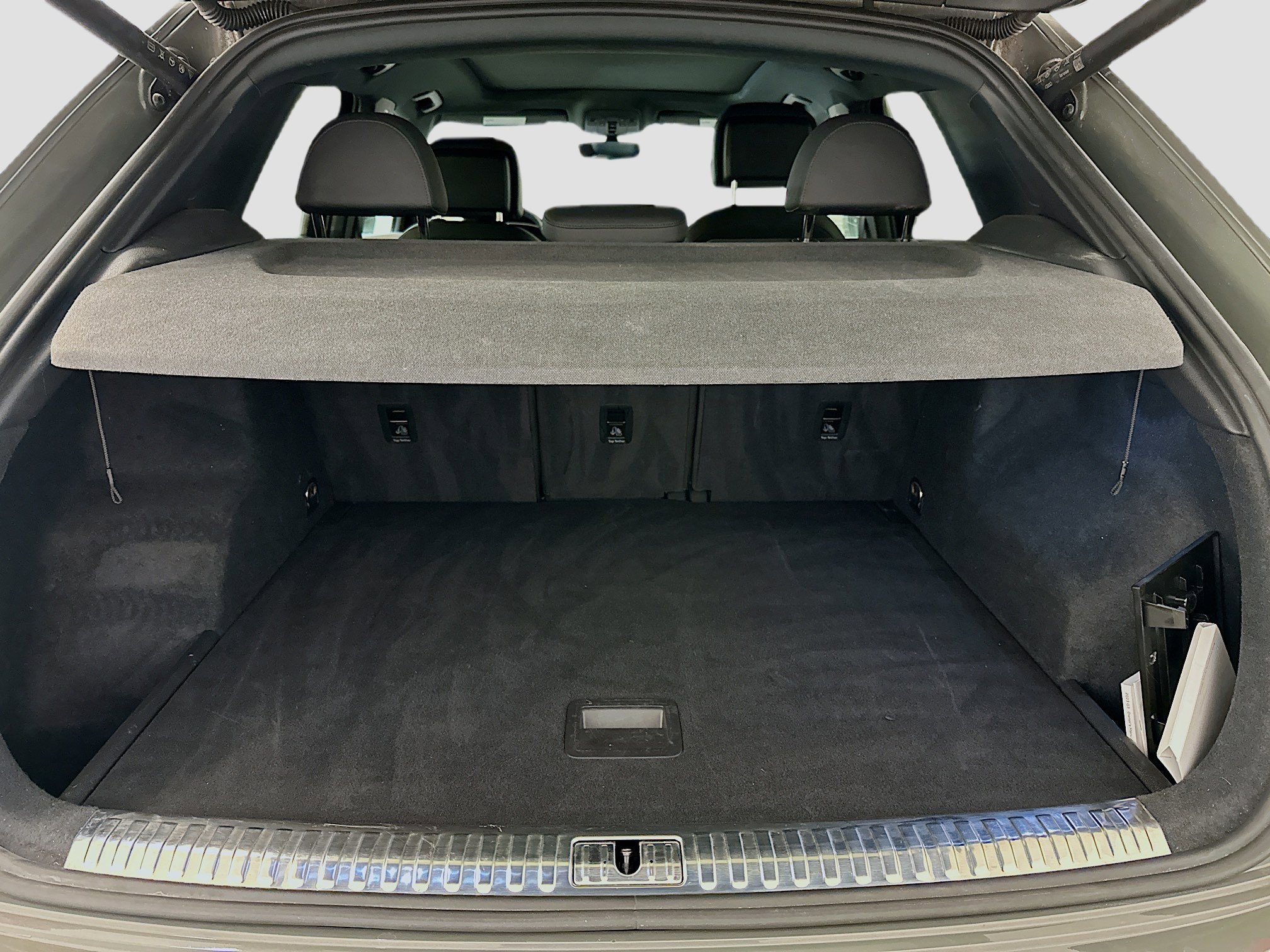 Used 2023 Audi Q3 2.0T Premium image 30